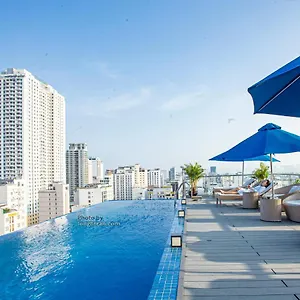Grand Ocean Luxury Boutique - Infinity Rooftop Pool Da Nang